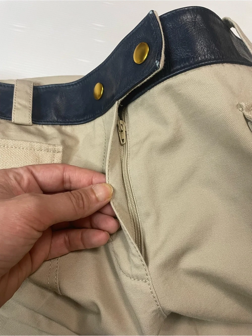 Tory Burch Women's Joss Safari Pants Khaki W/ Navy Leather Waistband Size 4